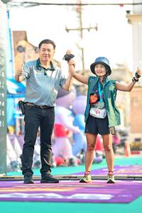 BIB: 
                            <button type="button" onclick="openModal(24886154)" class="btn btn-primary btn-sm float-right btn-popup" data-toggle="modal" data-target=".modal-high-quality">
                        <i class="fas fa-shopping-cart"></i> Add to Cart
                    </button>
                                            <button type="button" onclick="isThisMe(24886154, true)" class="btn btn-success btn-sm float-right btn-popup btn-isme hidden" data-toggle="tooltip" data-placement="bottom" title="นี่คือรูปของคุณใช่ไหม คลิกที่นี่เพื่อเอาเข้าอัลบั้ม">
                        <i class="fas fa-plus"></i> Add to album
                    </button>
                    <button type="button" onclick="isThisMe(24886154, false)" class="btn btn-warning btn-sm float-right btn-popup btn-isnotme hidden">
                        <i class="fas fa-ban"></i> Remove from album
                    </button>